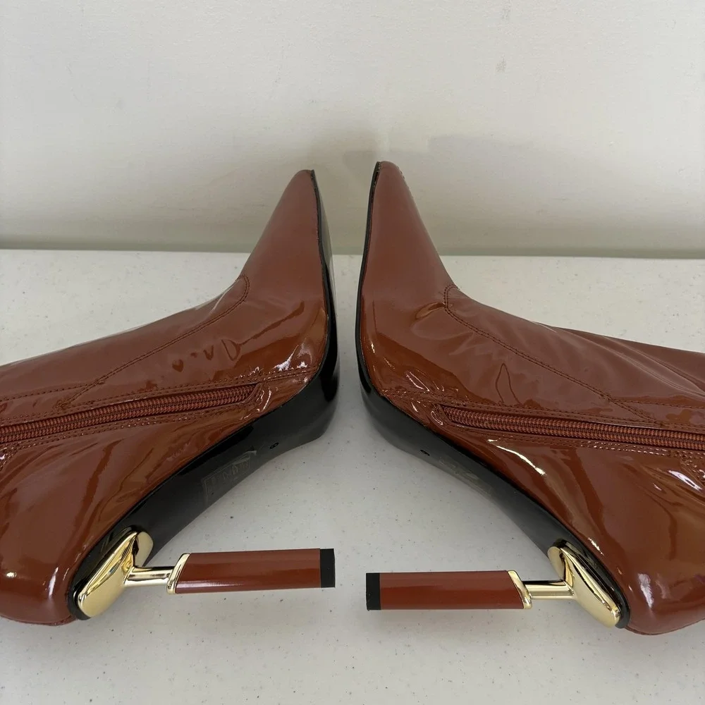 Azalea Wang Boots Womens Size 9 Brown Patent Pointed Toe Stiletto Zip Ankle Gold